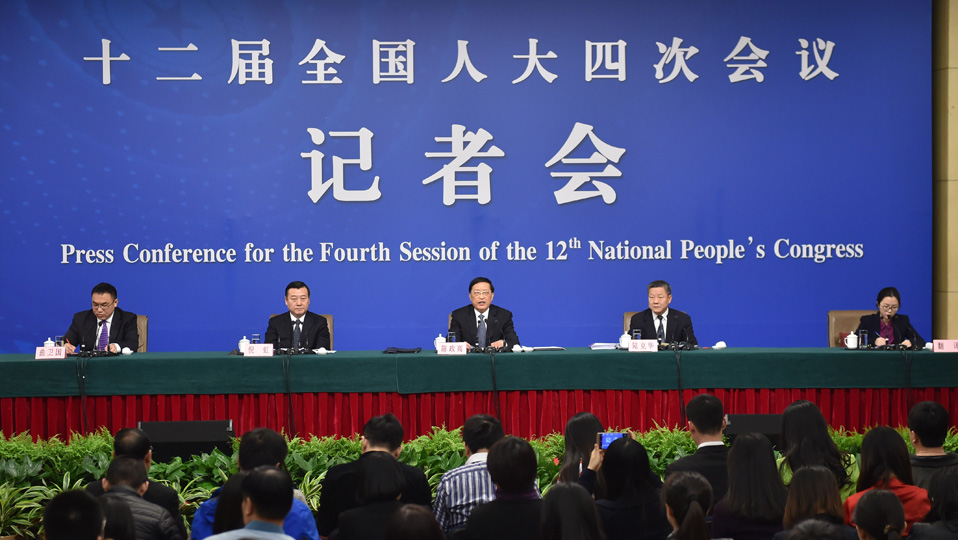 住建部部長(zhǎng)陳政高等答記者問