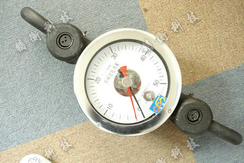 �C(j��)еʽ������DƬ