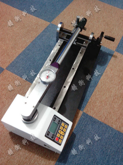 扭力扳手測(cè)量?jī)x圖片